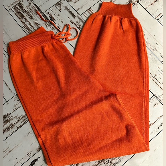 🆕 Women's 2 Piece Outfits Sweater Set Size Small, Orange - Picture 6 of 10